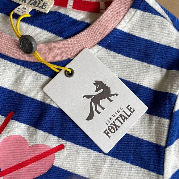 NEW Finding Foxtale Girl's "Love Always Wins" Cotton T-Shirt - Picture 5 of 9